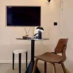 Luxury Suite 2Br Le Marais Ac Courtyard