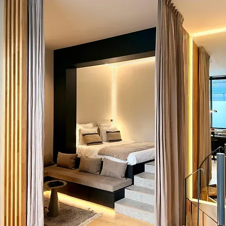 Luxury 2br Le Marais Ac Courtyard Apartment